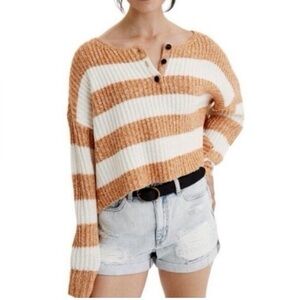 American Eagle Outfitters Orange/Tan and Cream Striped Sweater Size XS